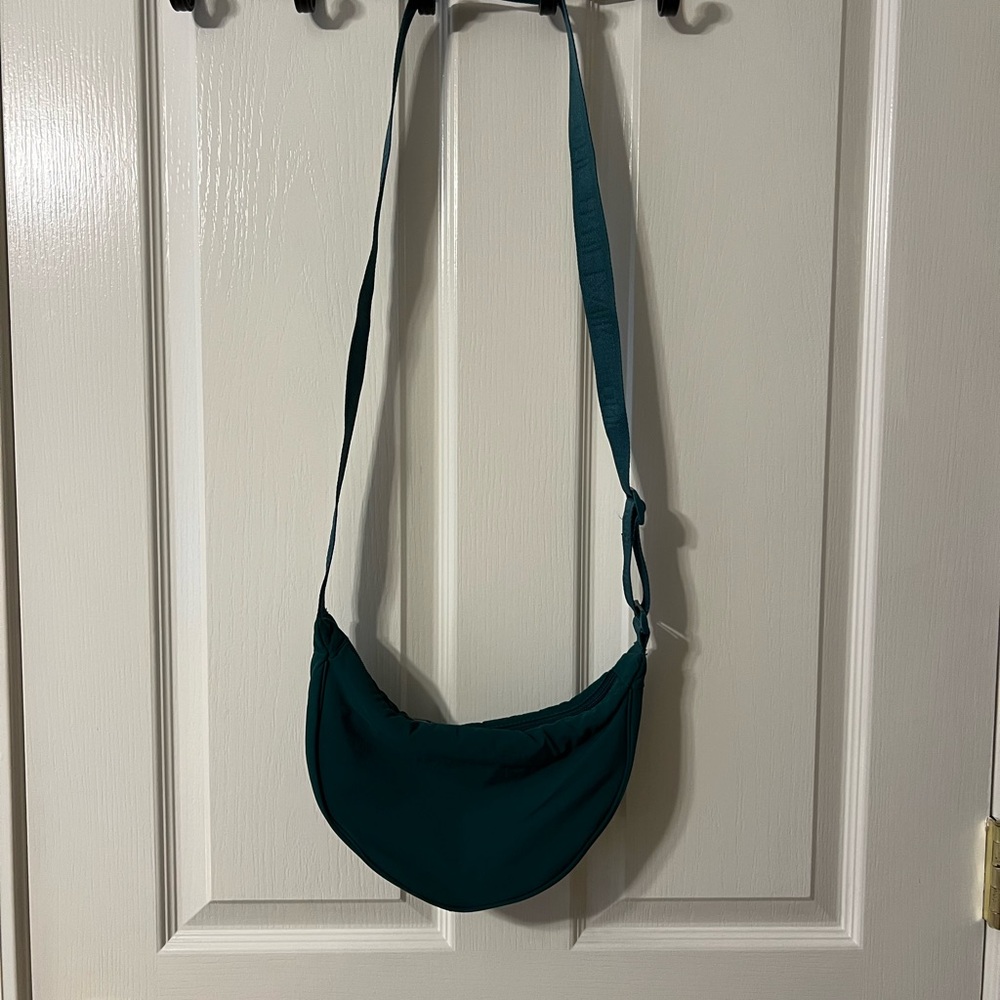 Green Crossbody Belt Bag